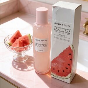 $36 MSRP - 150ml Glow Recipe Watermelon Glow PHA+BHA Pore-Tight Toner - Pink
